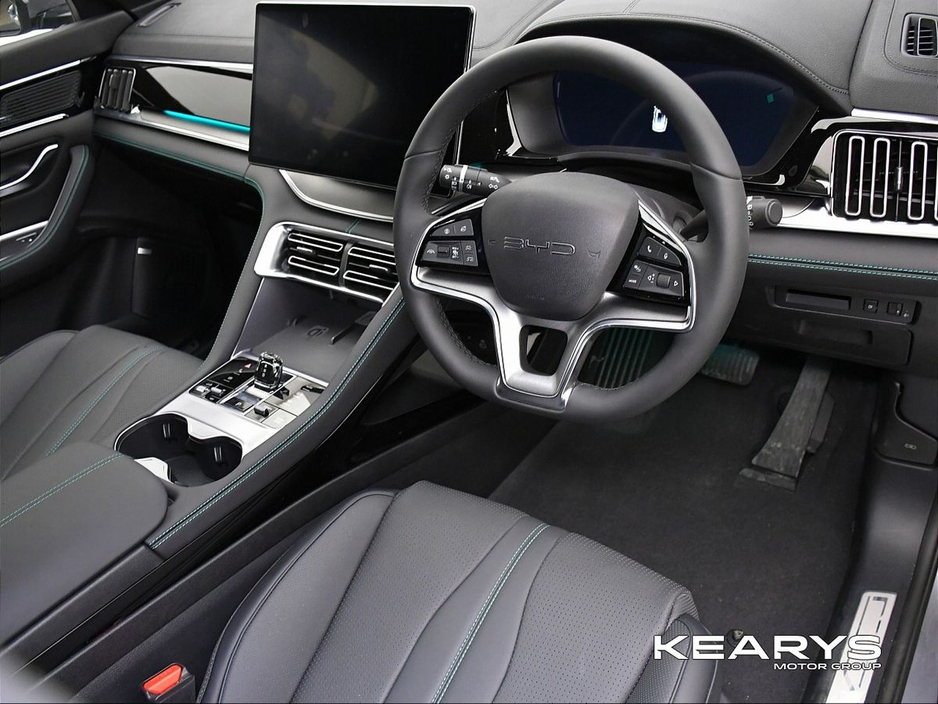 2025 BYD Seal U - image 11