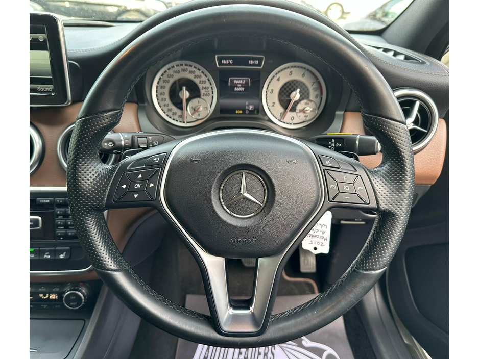 2015 Mercedes-Benz A Class - image 24