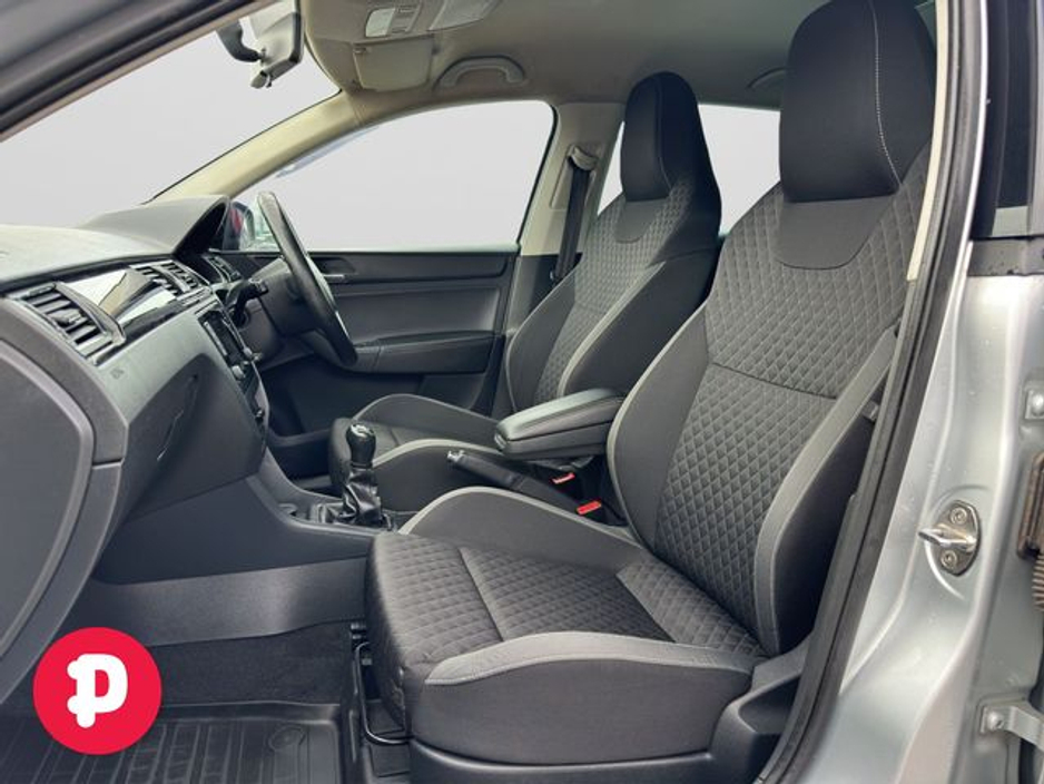 2017 Skoda Rapid - image 16