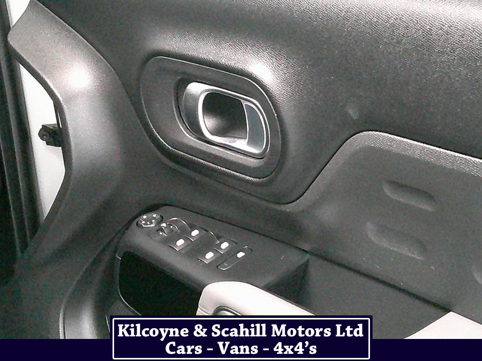 2019 Citroen C5 - image 24