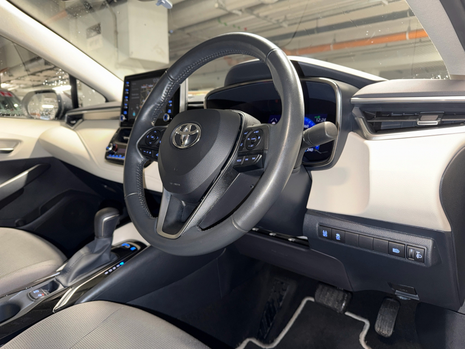 2019 Toyota Corolla - image 11