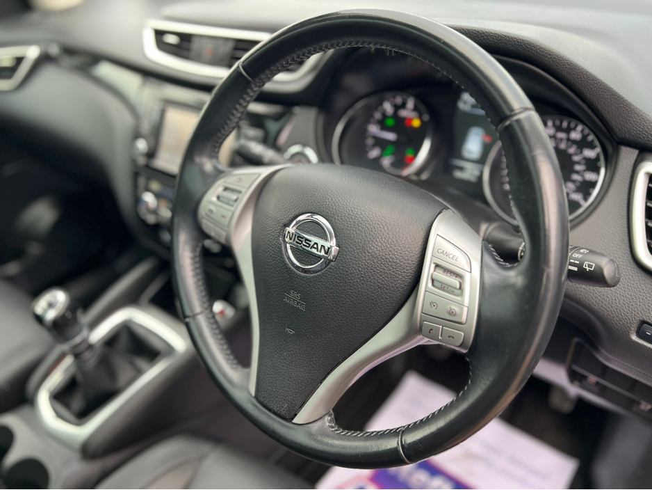 2017 Nissan Qashqai ==1.5 DCI TEKNA //FULL LEATHER//PAN ROOF//HEATED SEATS== €11,950