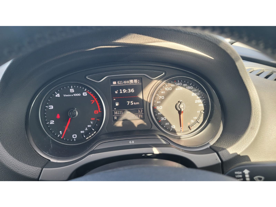 2015 Audi A3 Saloon - image 17