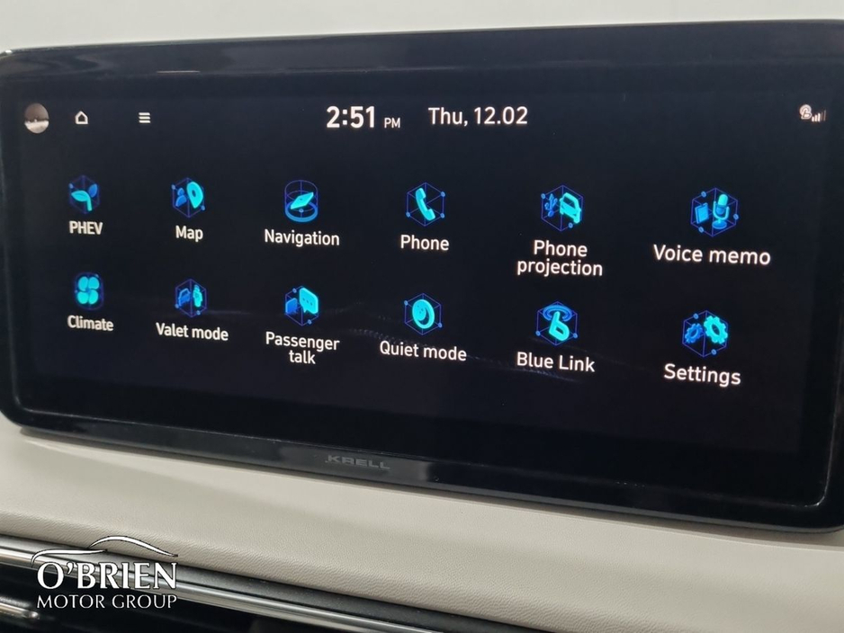 2022 Hyundai Santa Fe - image 18