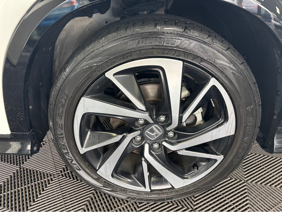 2020 Honda Vezel - image 6