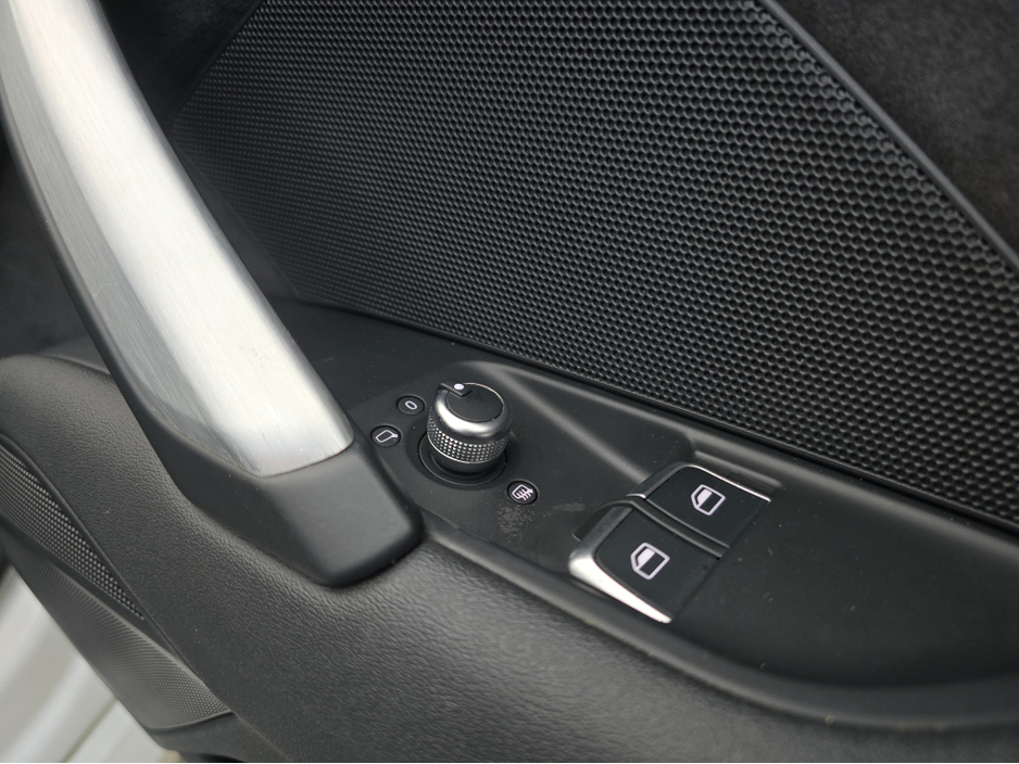 2016 Audi TT - image 16