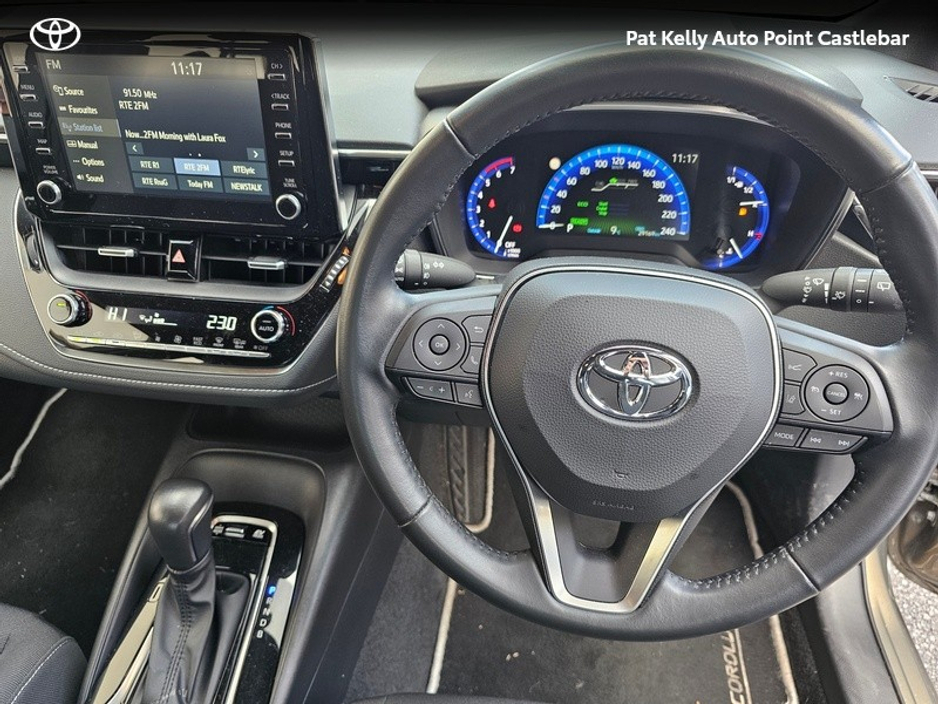 2023 Toyota Corolla - image 9
