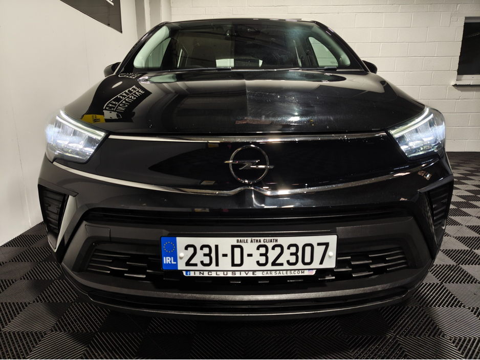 2023 Opel Crossland X - image 3