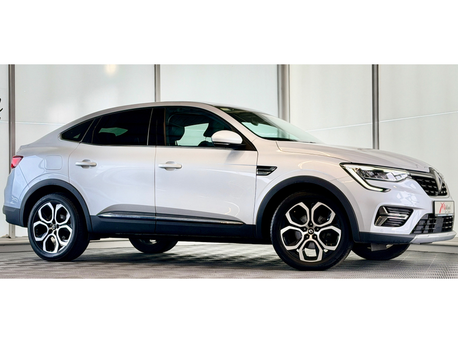 2021 Renault Arkana - image 13