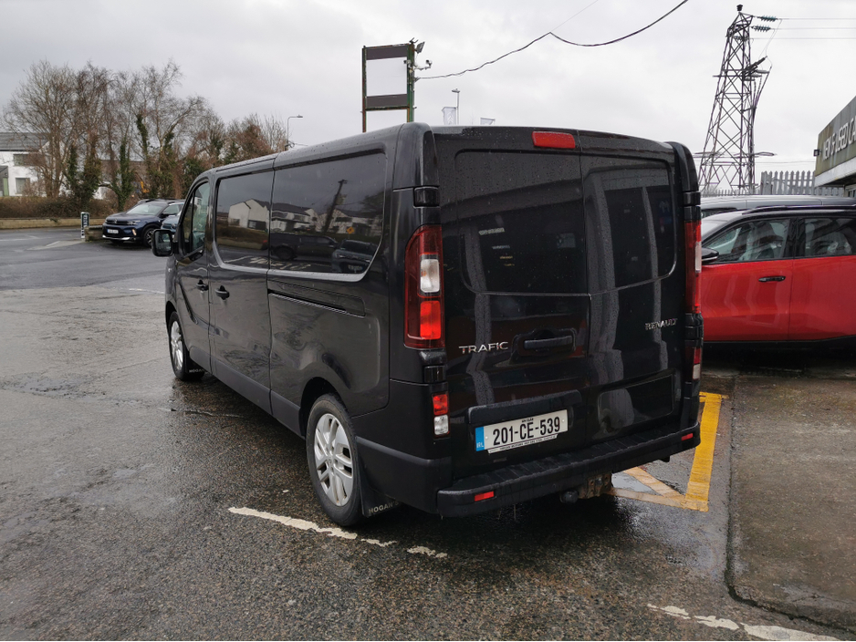 2020 Renault Trafic LL30 ENERGY DCI 145 SPORT LL29 PANE €12,999