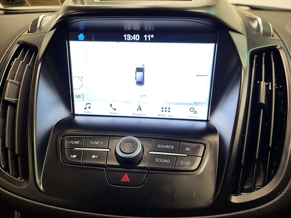 2019 Ford Kuga - image 8