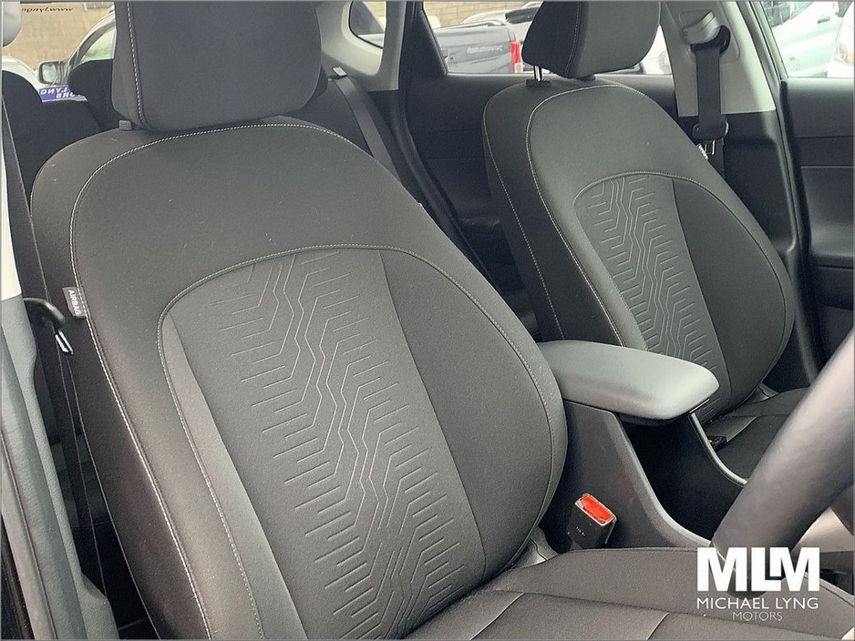 2024 Hyundai Kona Kona EV Elegance 65kWh, €34,995