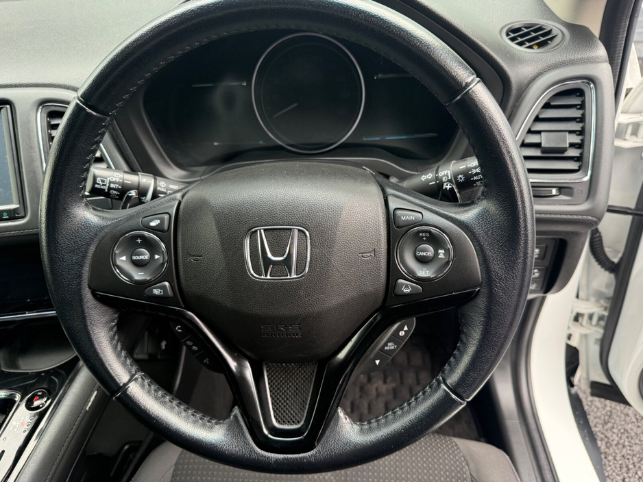 2019 Honda Vezel - image 10