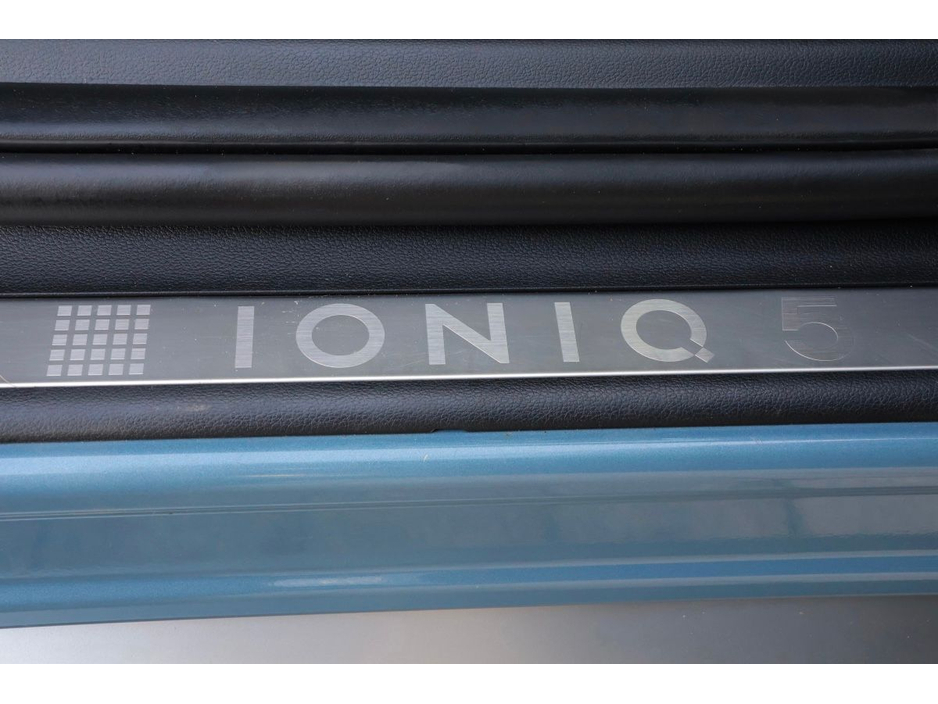 2022 Hyundai Ioniq - image 4