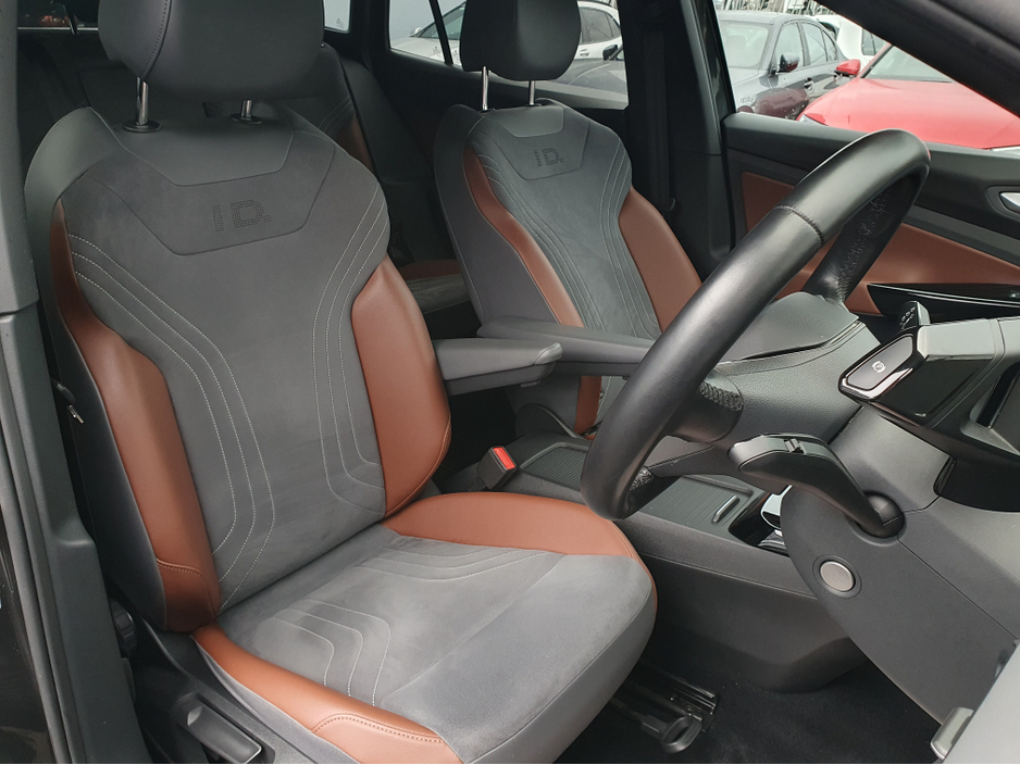 2021 Volkswagen ID.4 PRO PERFORMANCE FULLY ELECTRIC NCT 02/28 FINANCE AVAILABLE €90 PER WEEK HEATED STEERING WHEEL/ HEATED SEATS/ SAT NAV/ TOUCH SCREEN/ ANDROID AUTO/ APPLE CAR PLAY/ REVERSE CAMERA/ HISTORY CHECKED €19,900