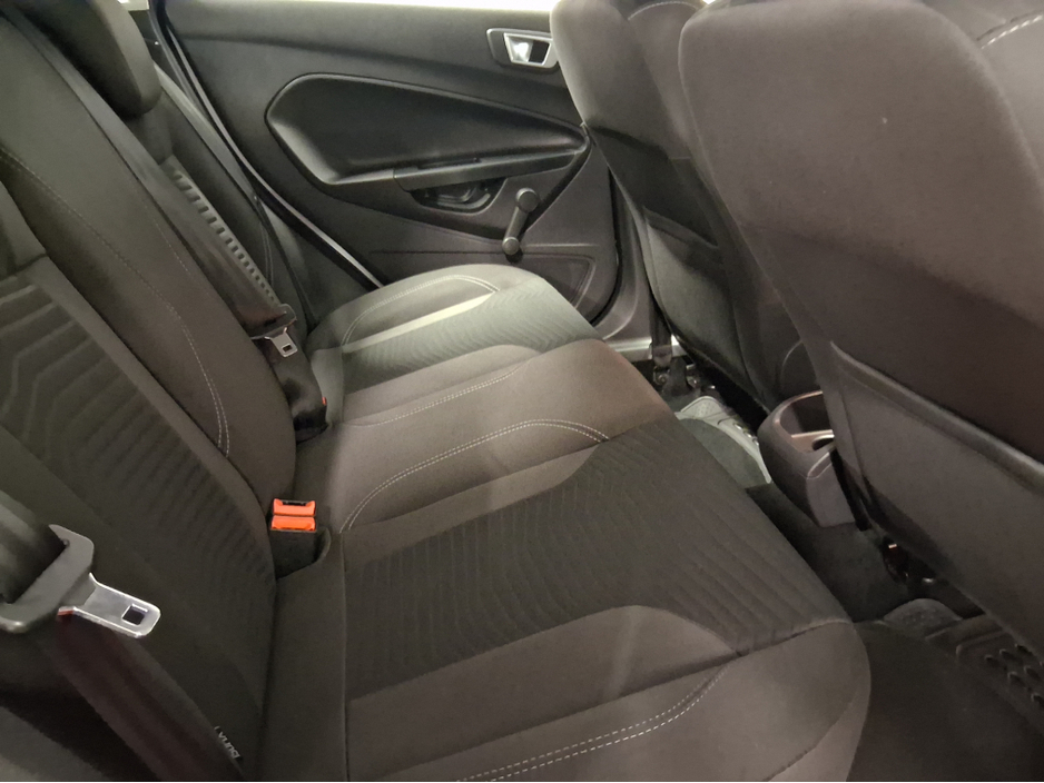 2015 Ford Fiesta 1.25 ZETEC €8,995