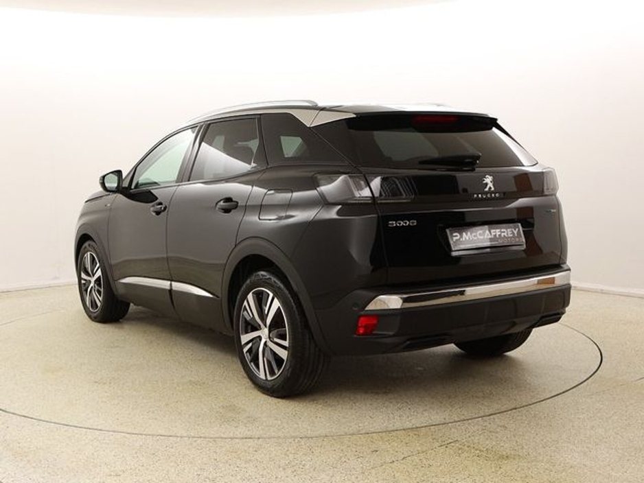 2023 Peugeot 3008 - image 5