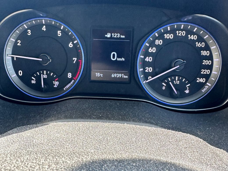 2017 Dacia Duster - image 24