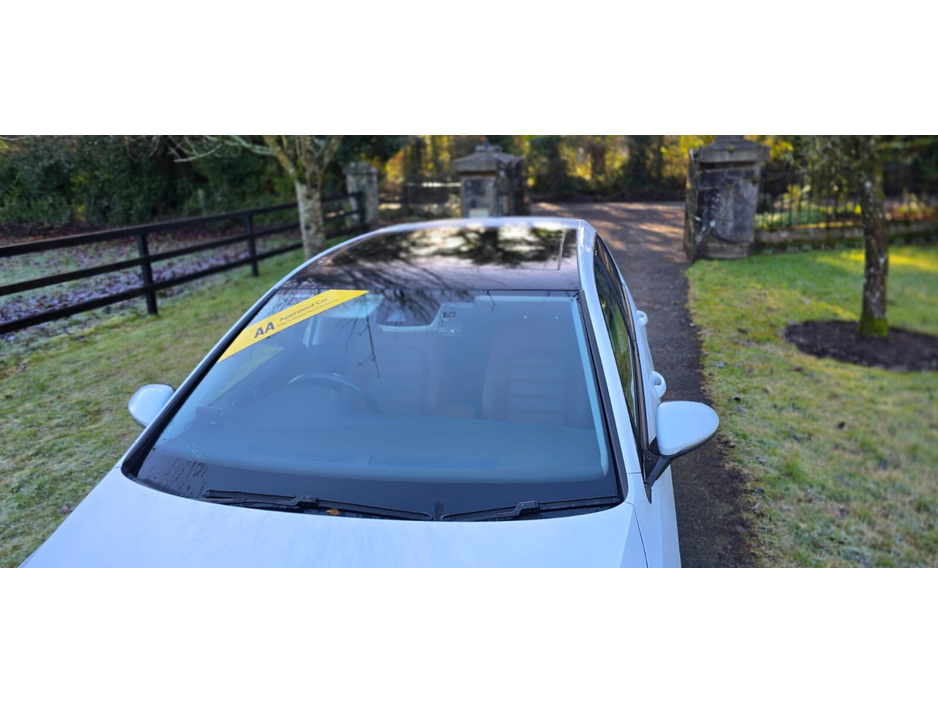 2016 Volkswagen Golf 1.4 TSI DSG 5DR 150HP Highline €16,995