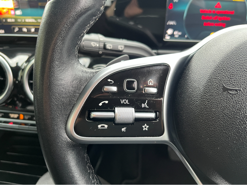 2019 Mercedes-Benz B Class B180 SPORT AUTOMATIC 1.3 PETROL //LOW MILES//HALF LEATHER SEATS//SAT NAV//REVERSE CAMERA// €20,950