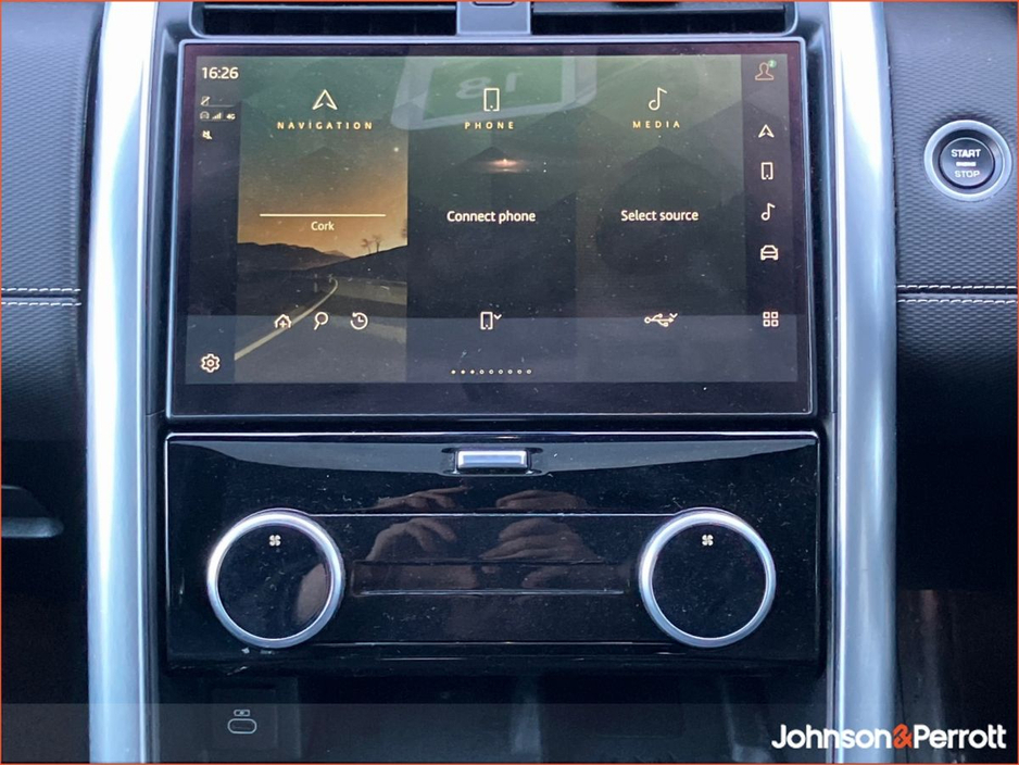 2023 Land Rover Discovery 3.0D I6 249 PS AWD Auto R-Dynamic HSE 7 Seater €89,900