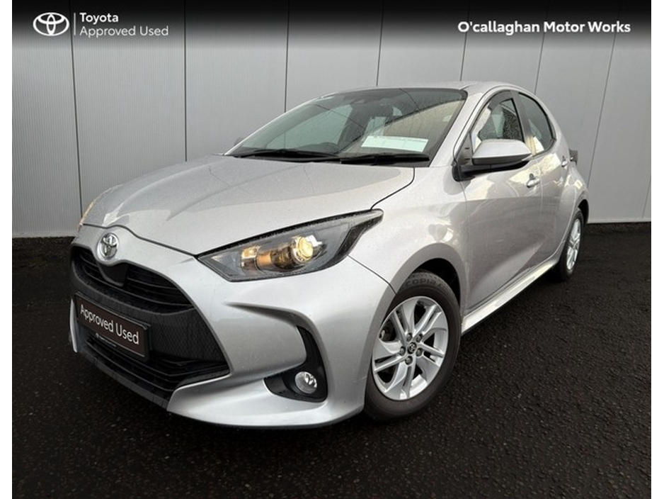 2022 Toyota Yaris 1.0 LUNA 4DR €21,950