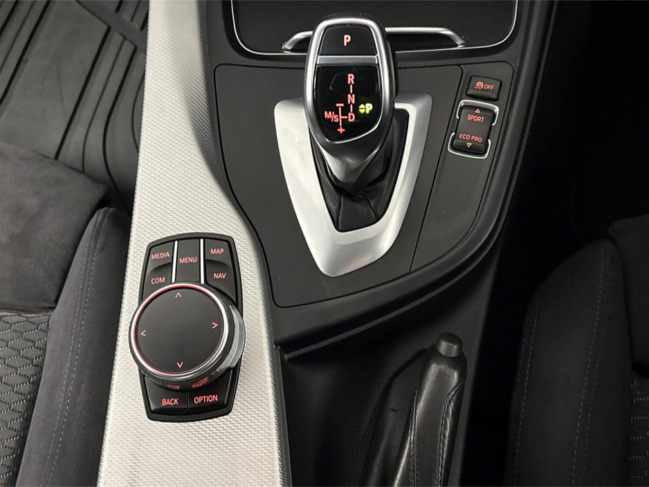 2017 BMW 4 Series - image 17