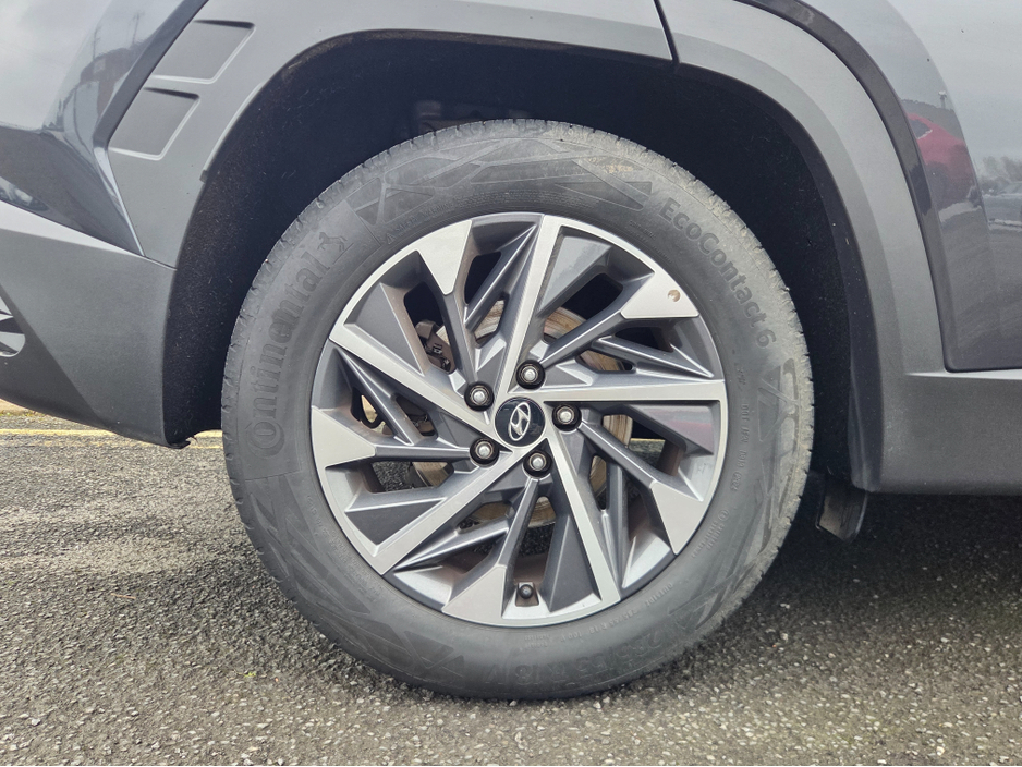 2022 Hyundai Tucson - image 8