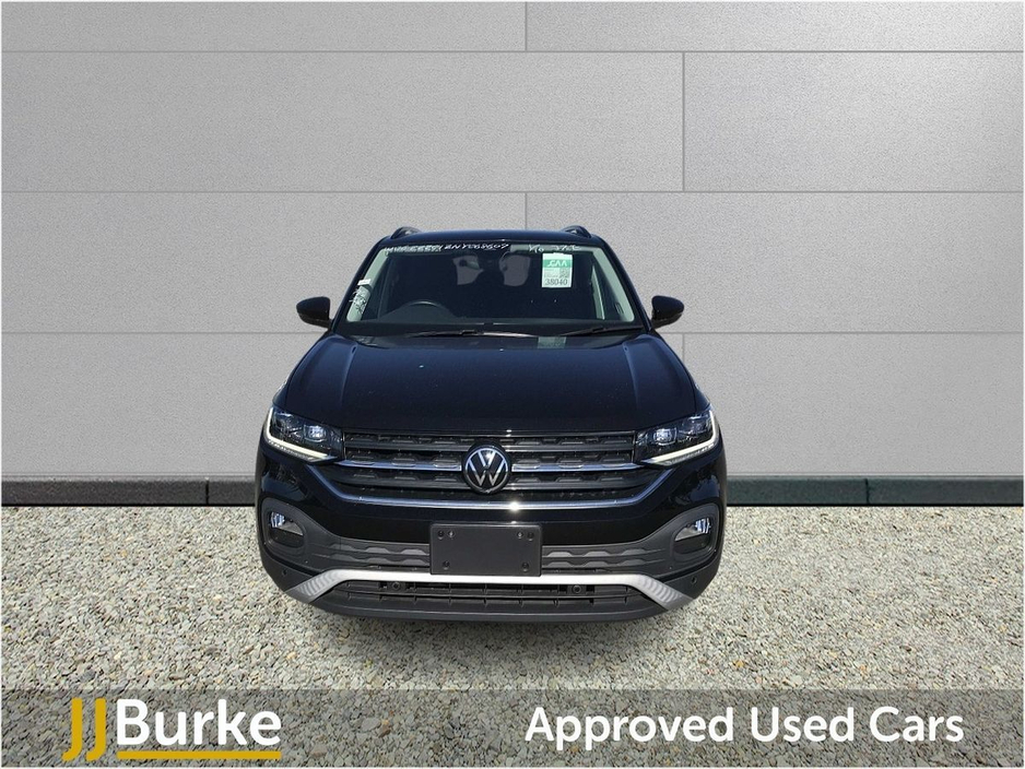 2022 Volkswagen T-Cross - image 2