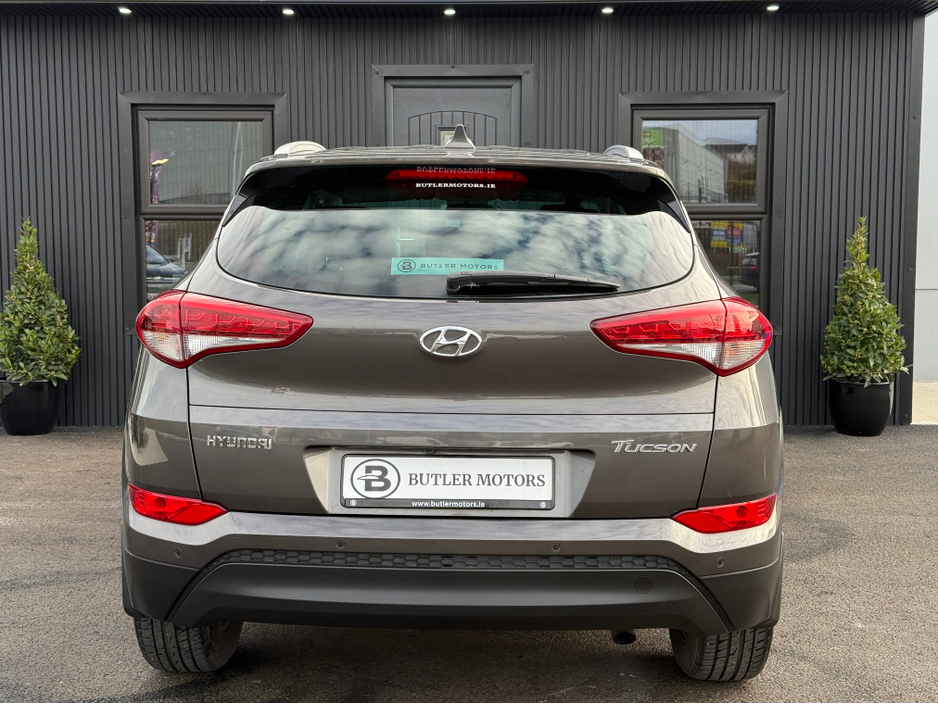 2016 Hyundai Tucson - image 23