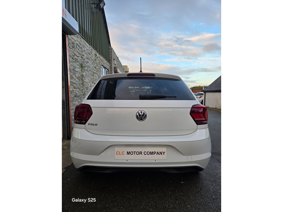 2018 Volkswagen Polo  €15,950