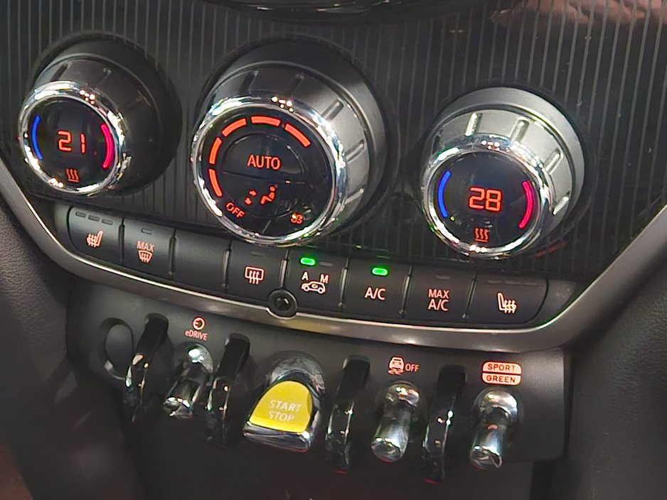 2021 MINI Countryman Cooper ALL4 Exclusive Auto €26,950