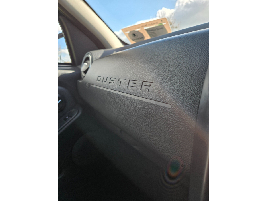 2018 Dacia Duster - image 15