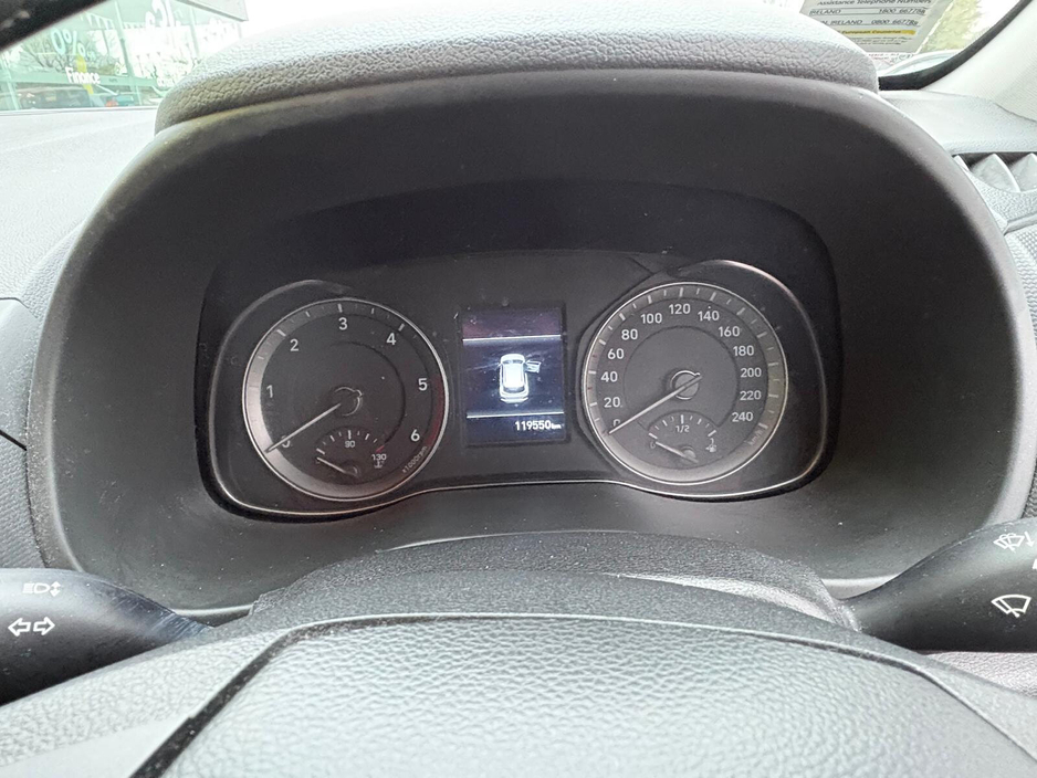 2020 Hyundai Kona - image 8