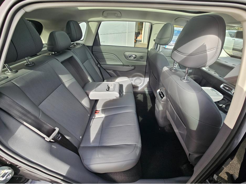 2026 Leapmotor B10 - image 8