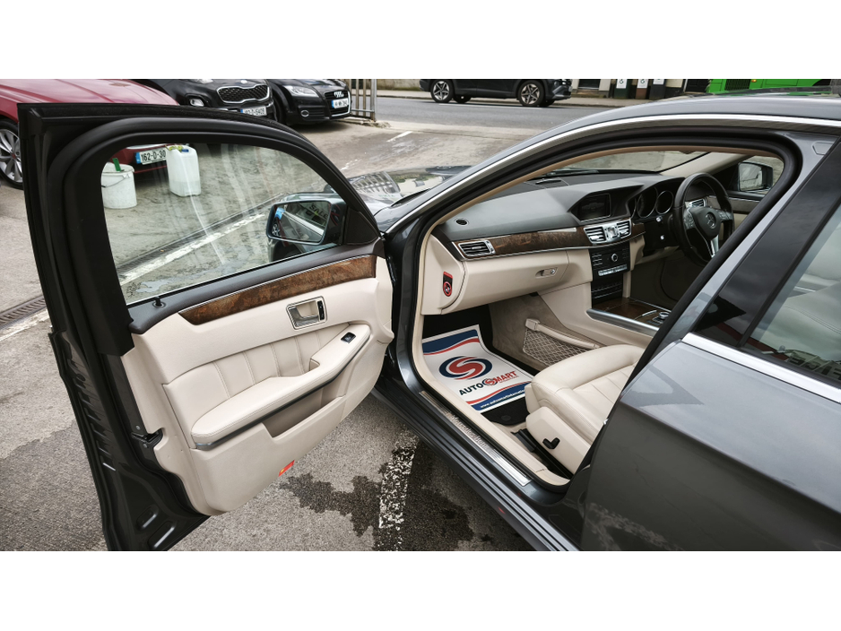 2016 Mercedes-Benz E Class - image 15