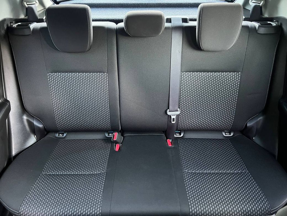 2021 Suzuki Swift - image 12