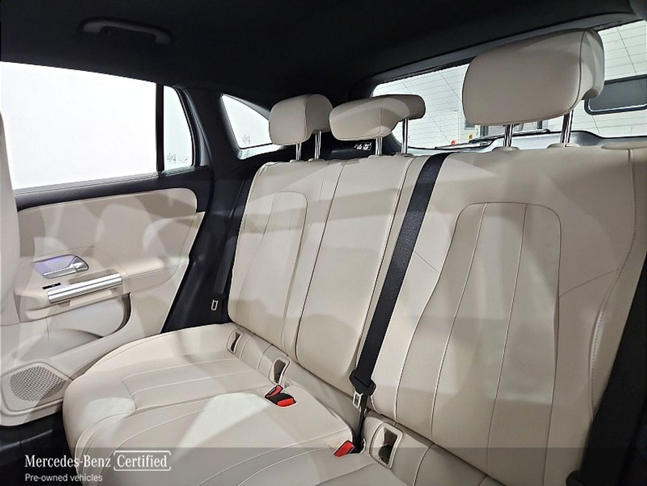 2024 Mercedes-Benz GLA Class - image 17