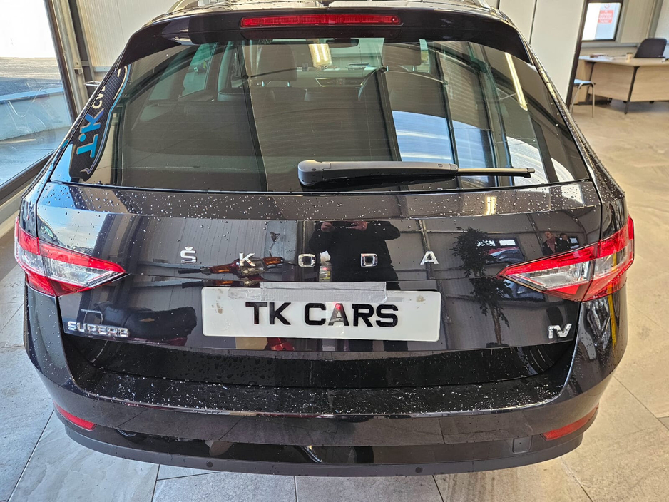 2021 Skoda Superb  €23,950