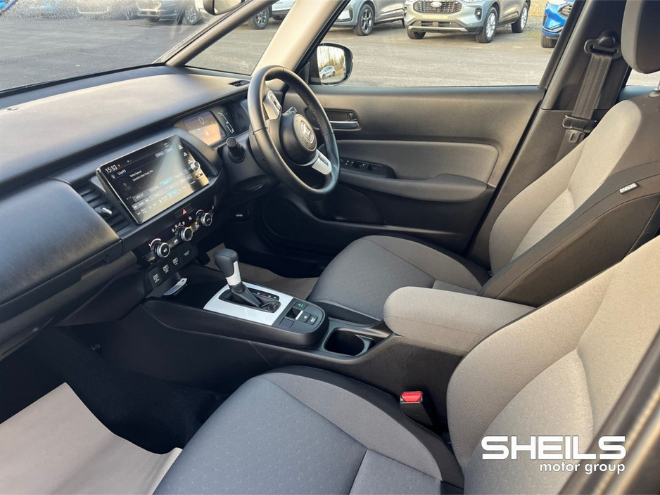 2025 Honda Jazz - image 5