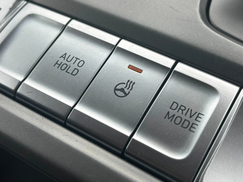 2022 Hyundai Kona Executive EV 39kWh Auto €18,990