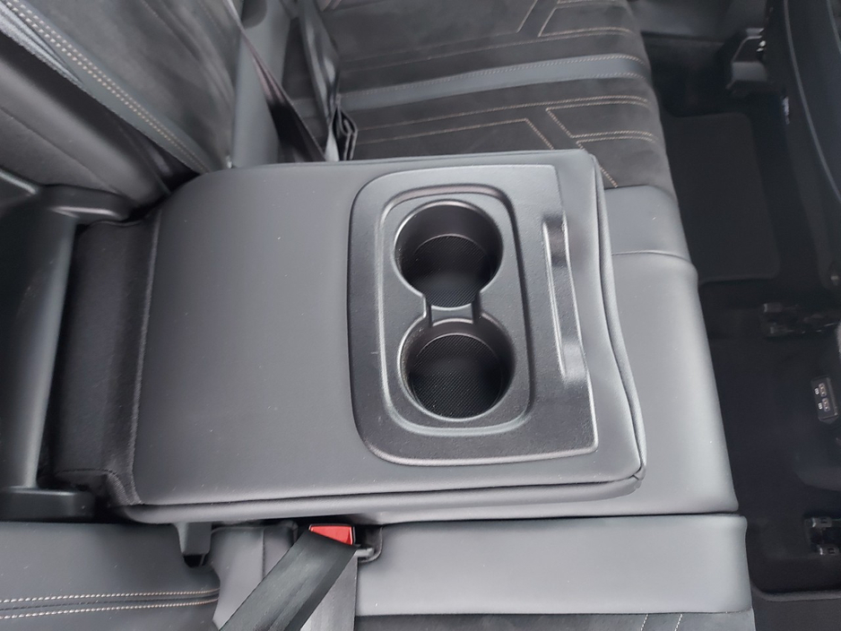 2021 Peugeot 3008 - image 27