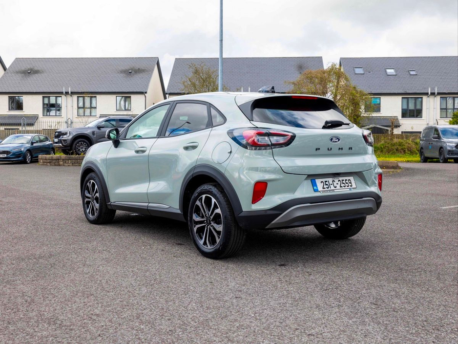 2025 Ford Puma - image 13