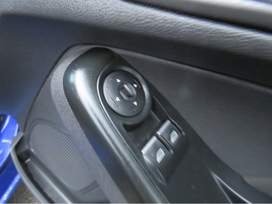 2015 Ford Fiesta 5DR 1.25 PETROL ZETEC  LOW MILEAGE NCTD 26 €6,999