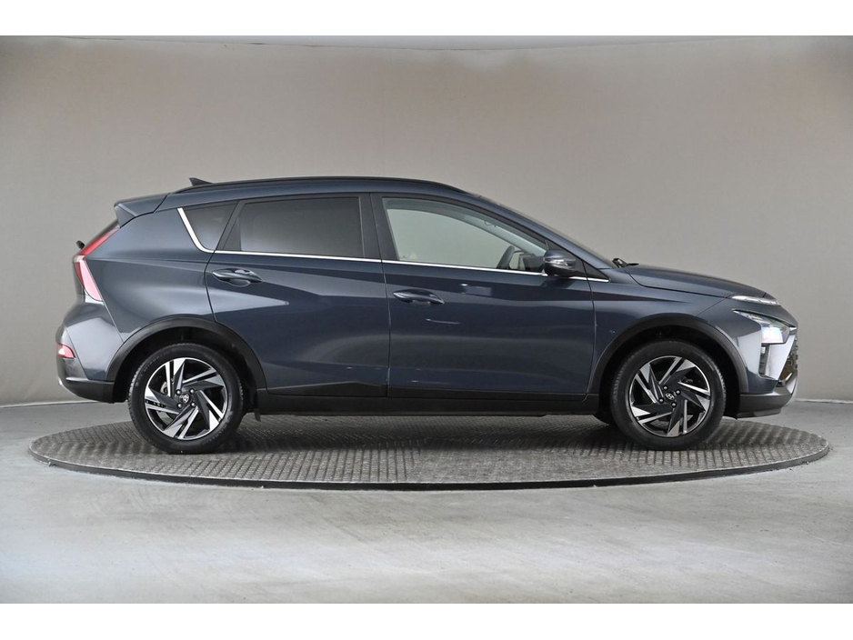 2023 Hyundai Bayon - image 11