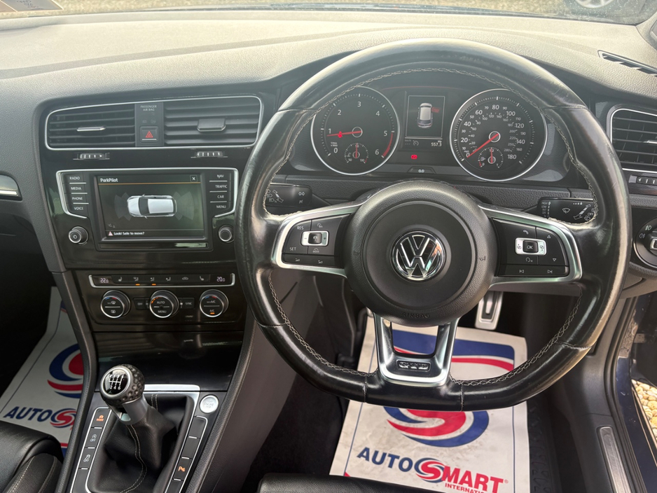 2016 Volkswagen Golf - image 21