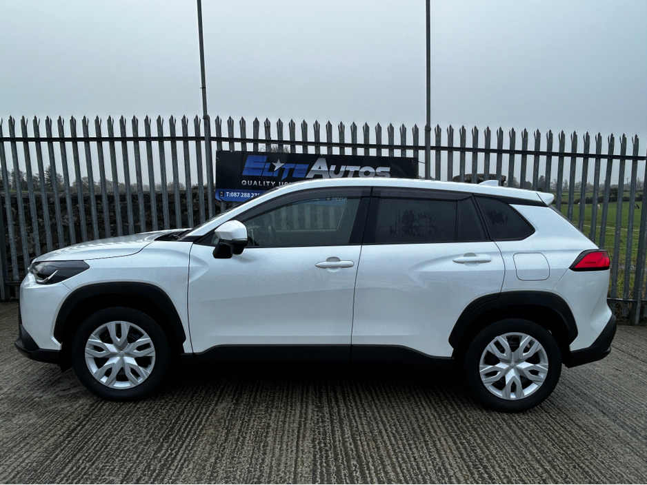 2022 Toyota Corolla Cross Self Charging Hybrid €29,995