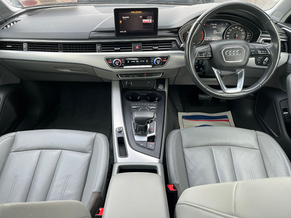 2019 Audi A4 - image 10