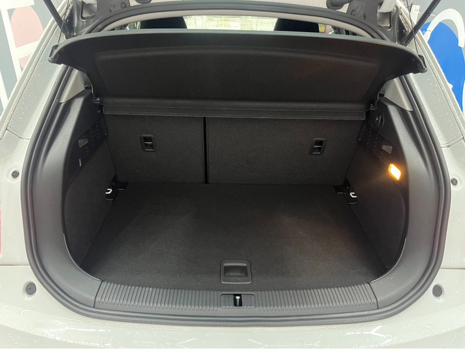 2017 Audi A1 Sportback - image 7