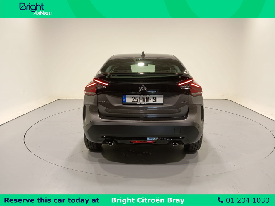 2025 Citroen C4 - image 9